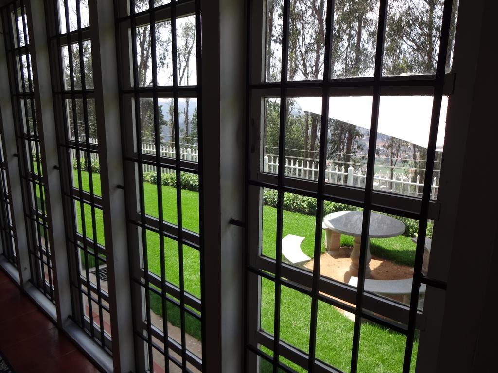 Irinjalakuda House Apartment Ooty Exterior photo