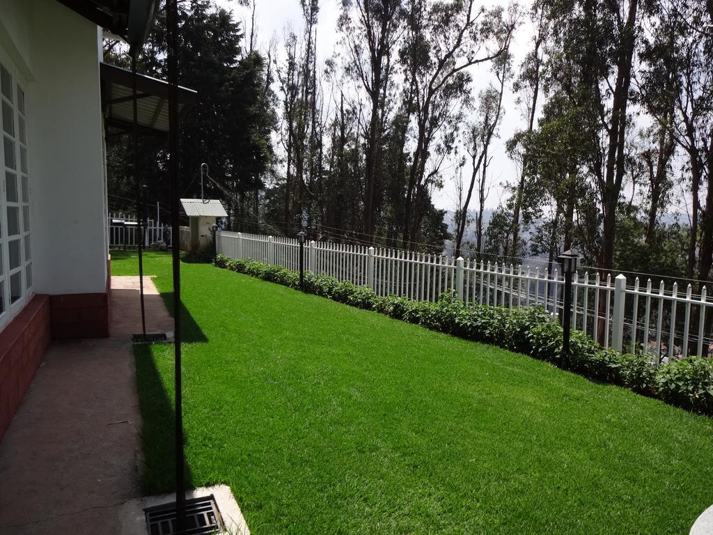 Irinjalakuda House Apartment Ooty Exterior photo